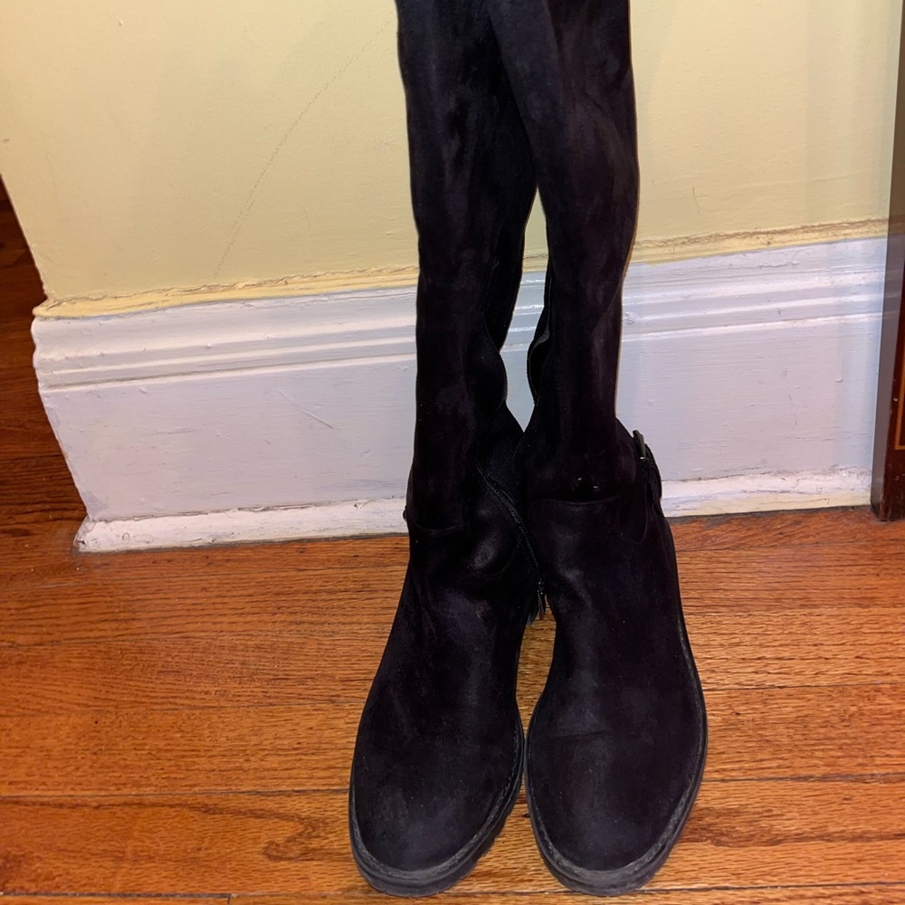 Black boots